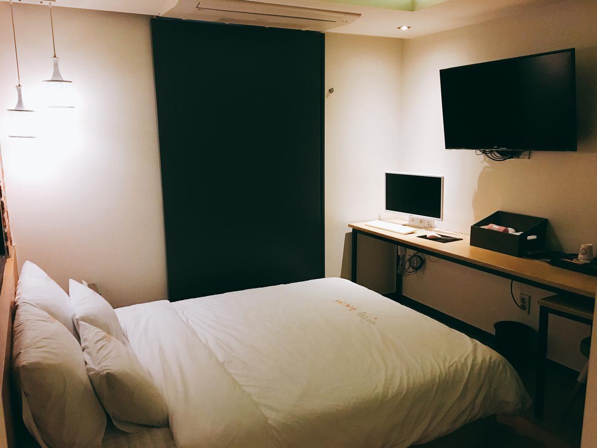 Hotel The Lazzi Donghae Bagian luar foto
